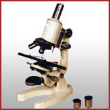 Manufacturer, Exporter and Supplier of Junior Medical Microscope